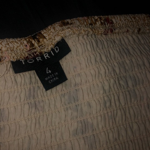 Torrid top - Picture 3 of 3